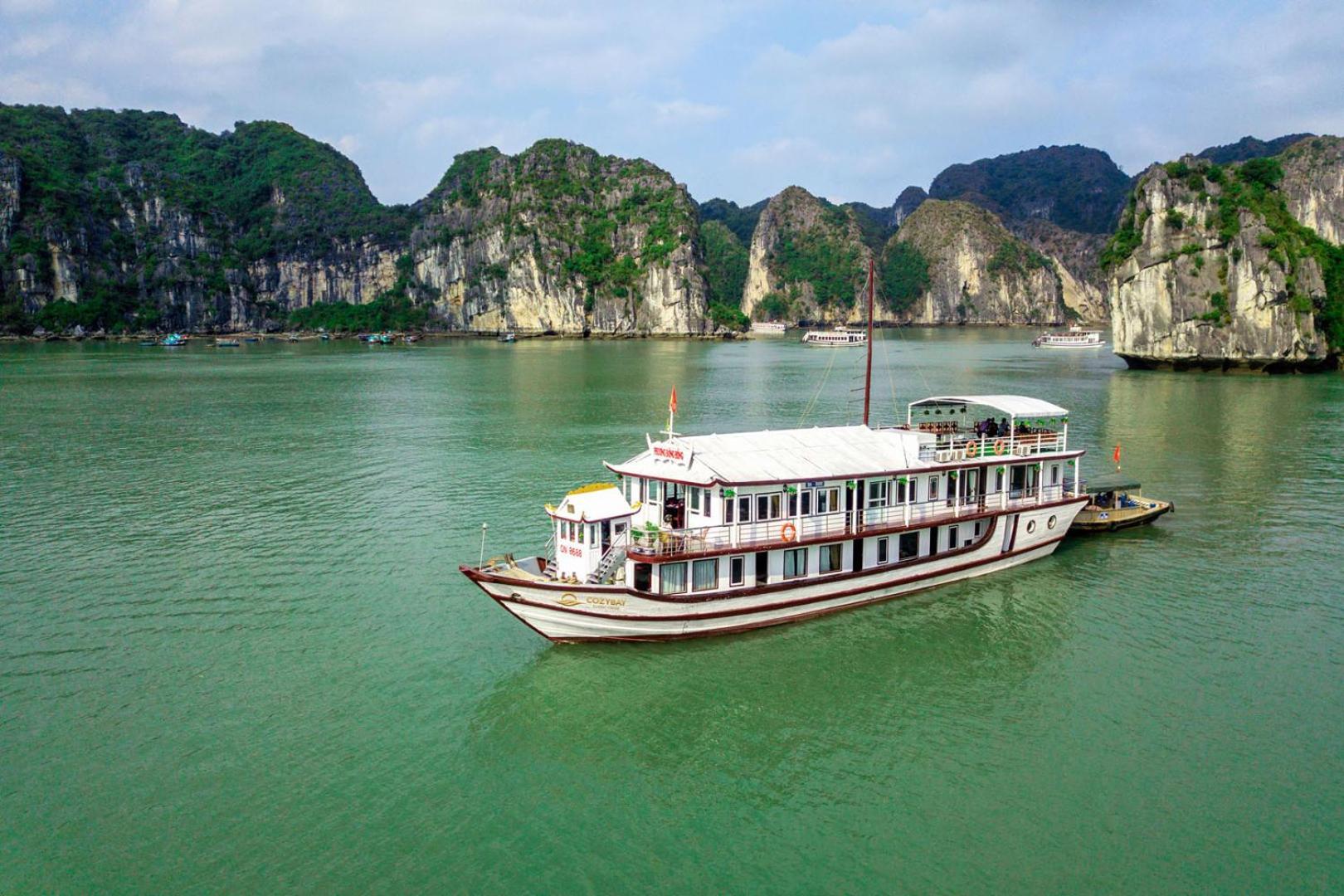 Cozy Bay Classic Cruise Ha Long Zewnętrze zdjęcie